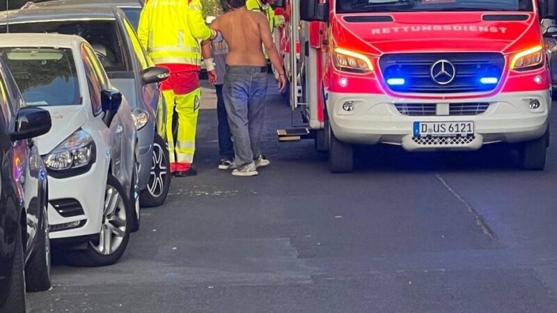 Mehrere verletzte Personen: Massenschlägerei in Pempelfort eskaliert komplett