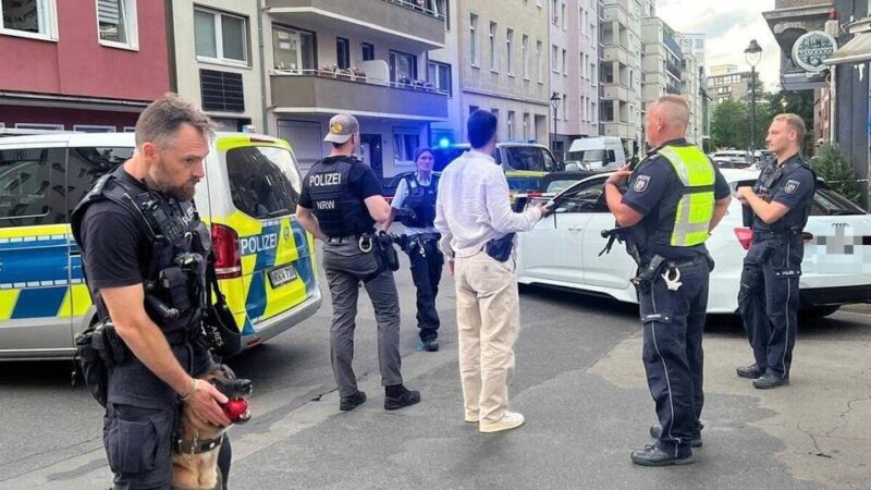 Am Sonntagabend in Düsseldorf: Großeinsatz der Polizei in Pempelfort – das war der Grund