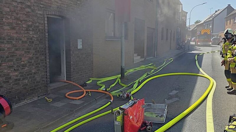 Einsatz in Frimmersdorf: Wäschetrockner in Flammen – Feueralarm am Sonntagmorgen