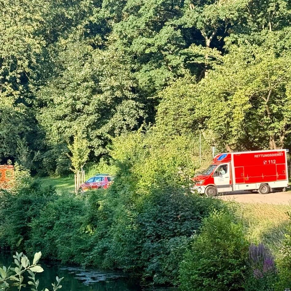 Großeinsatz am Kermisdahl: Kleinkind in Not – Martinshörner wecken am frühen Morgen die Klever Unterstadt