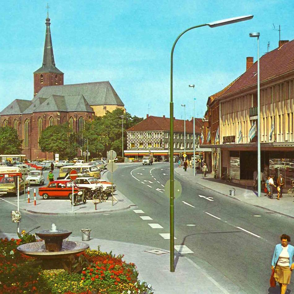 Tag des offenen Denkmals: Stadt zeigt Fotodokumentation zur Geschichte des Marktplatzes