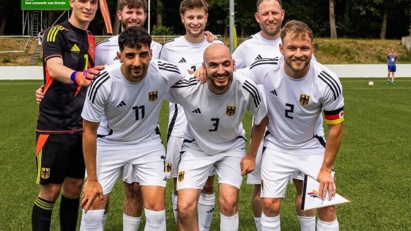 Traum von der Weltmeisterschaft: Justin Kuhlens Weg zum deutschen Nationalspieler