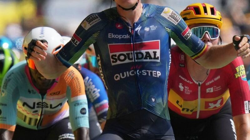 Tour de France: Bei Merlier-Sieg – Deutscher sprintet nach Rempler auf Platz vier