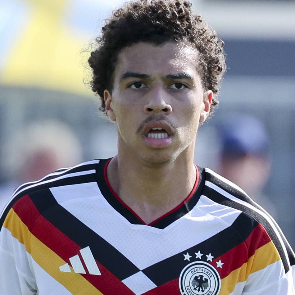 „Können den Titel holen“: Vier Torbeteiligungen fürs Halbfinale – Bayer-Talente glänzen bei U19-EM