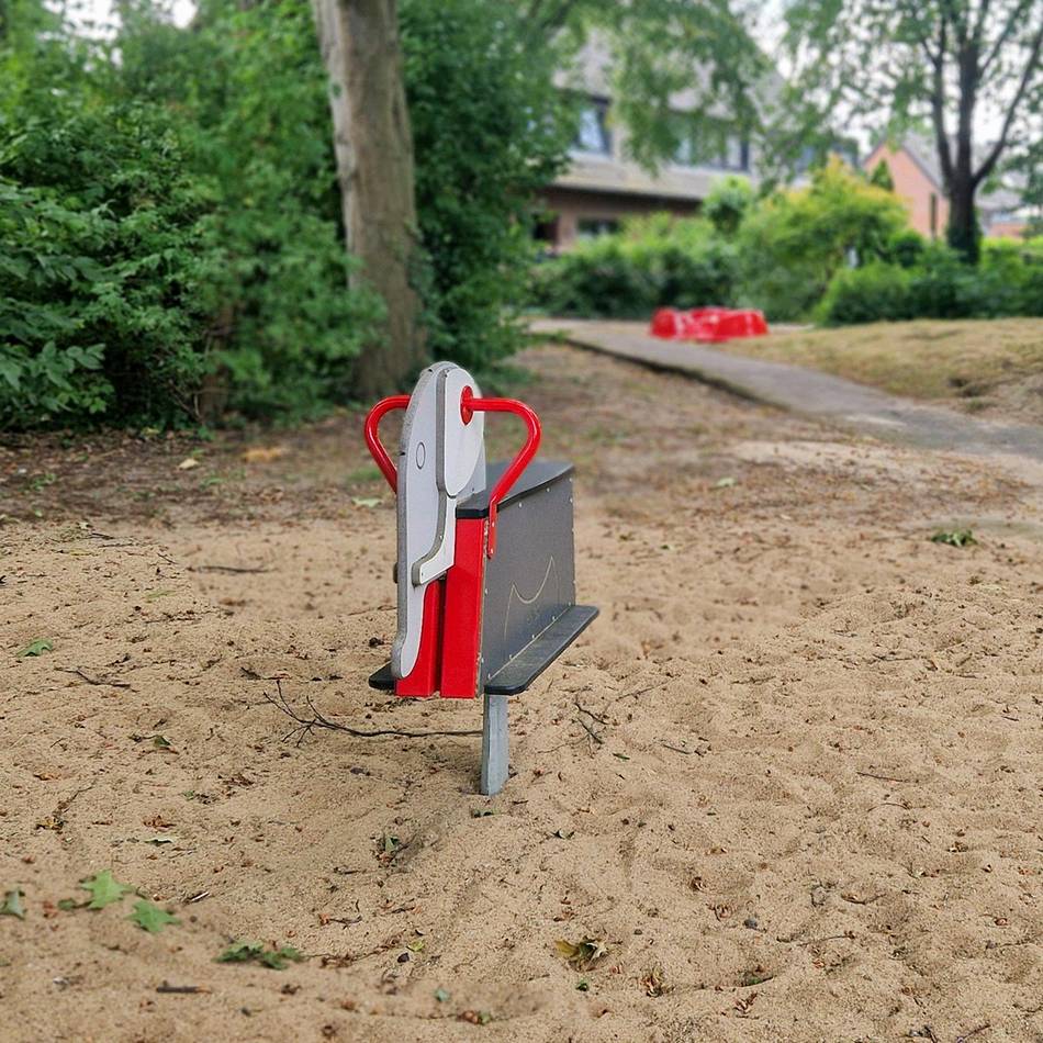 Topasweg in Holzbüttgen: Stadt plant Spielplatz neu – Kinder sollen sich einbringen