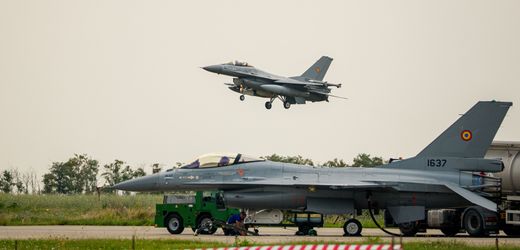 Rumänien: Nato-Kampfjet schießt Drohne ab