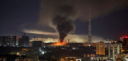 Ukraine: Russland greift Kyjiw und andere Städte mit ballistischen Raketen an – mehrere Tote