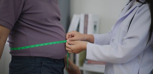 Bauchfett trotz Sport: Erhöhtes Herzrisiko auch bei Normalgewicht