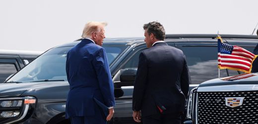 USA: Donald Trump kontert Berichte über Waffenengpässe und droht mit Haftstrafen