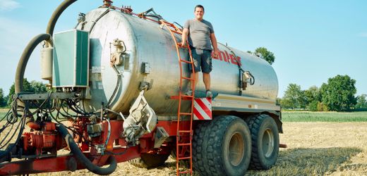 Red Farmer: Landwirte unterstützen die Feuerwehr bei Waldbränden