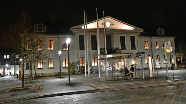 Premiere im Heiligenhauser Rathaus: Heiraten bei Kerzenschein