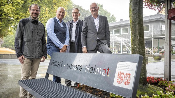 Sechs neue Bänke für Velbert – zwei davon, wo bereits welche stehen