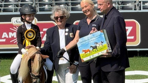 Die Kleinsten sind die Größten: Anna und Maximus aus Velbert siegen bei der WM