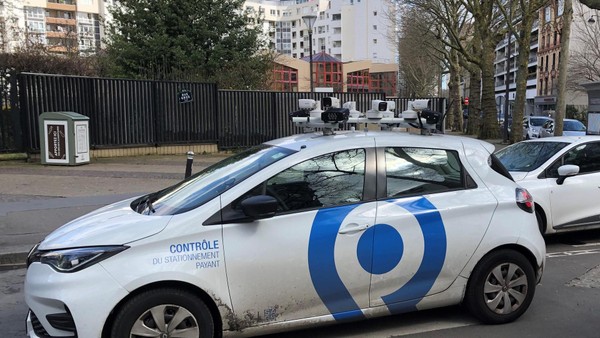 Gerücht in Velbert: Werden Falschparker bereits heimlich gescannt?