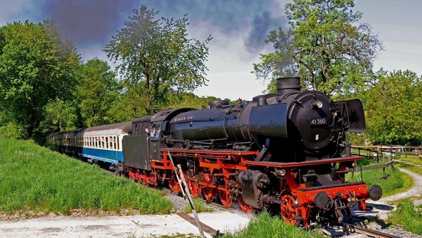 Mit Dampf durchs Angertal in Heiligenhaus: Drei Sonderfahrten im September