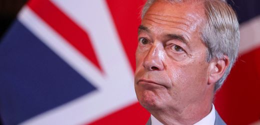 Großbritannien: Nigel Farage gewinnt Nachwahl im englischen Clacton gegen sprechenden Mülleimer