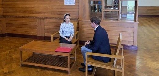 Myanmar: Militär veröffentlicht seltene Bilder mit Aung San Suu Kyi