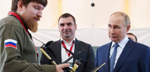 Russland: Chef von Drohnen-Hersteller bei Autoexplosion schwer verletzt