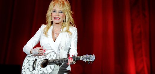 Dolly Parton ist tot: Bilder aus dem funkelnden Leben der Country-Ikone