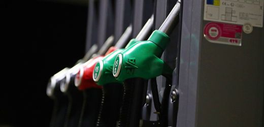 Spritpreise: Klingbeil wirbt mit EU-Partnern für neue Übergewinnsteuer