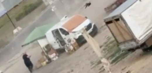 Video von Attacke auf Gemüsehändler: Selenskyj kritisiert Drohnen-»Safari« auf Zivilisten in Cherson