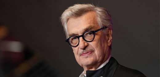 Wim Wenders will nun doch Nacktszene mit 13-jähriger Nastassja Kinski entfernen