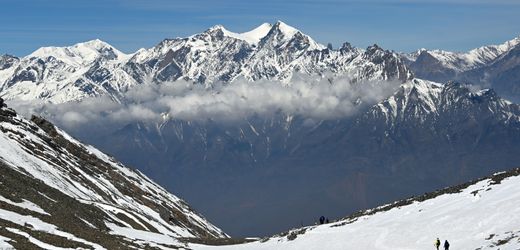 Nepal: Leichen von deutschem Bergsteiger und vier Vermissten geborgen
