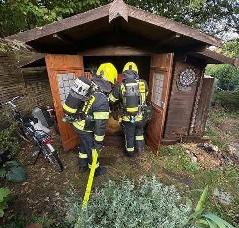 Einsätze in Radevormwald: Brandeinsatz auf einem Campingplatz in Kräwinkel
