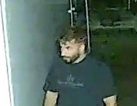 Brandstifter in Erftstadt-Köttingen: Gesuchter Mann könnte sich im Raum Langenfeld aufhalten