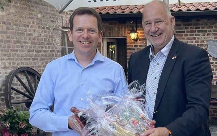 Sommergespräch in Neersen: Mittelstand beklagt Kosten und Bürokratie
