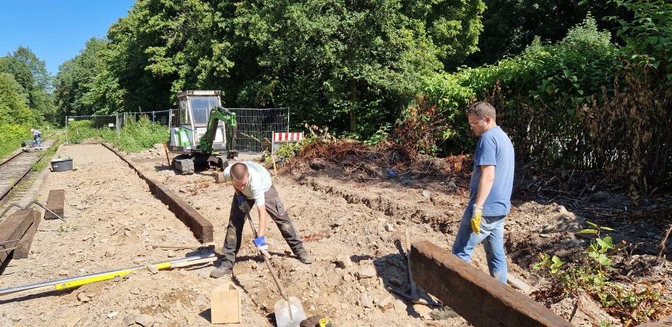 Bahnstrecke zwischen Radevormwald und Wuppertal: Erster Zug soll Remlingrade noch 2026 anfahren