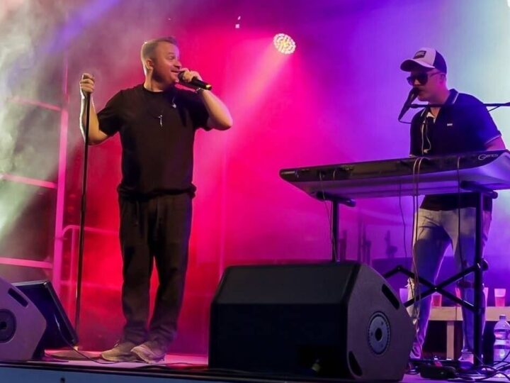 14. August in Anrath: Party-Schlager im Pop-up-Biergarten