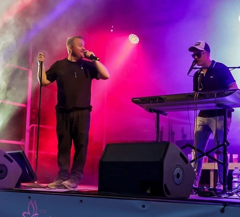 14. August in Anrath: Party-Schlager im Pop-up-Biergarten