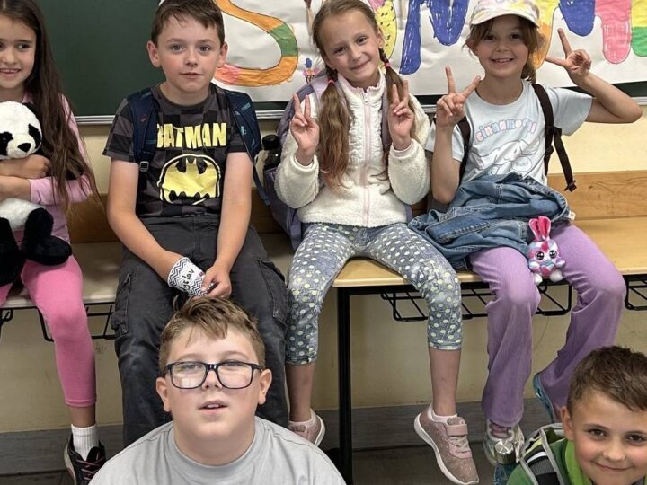 Feriensprachwerkstatt in Nettetal: Zugewanderte Kinder büffeln für bessere Deutschkenntnisse