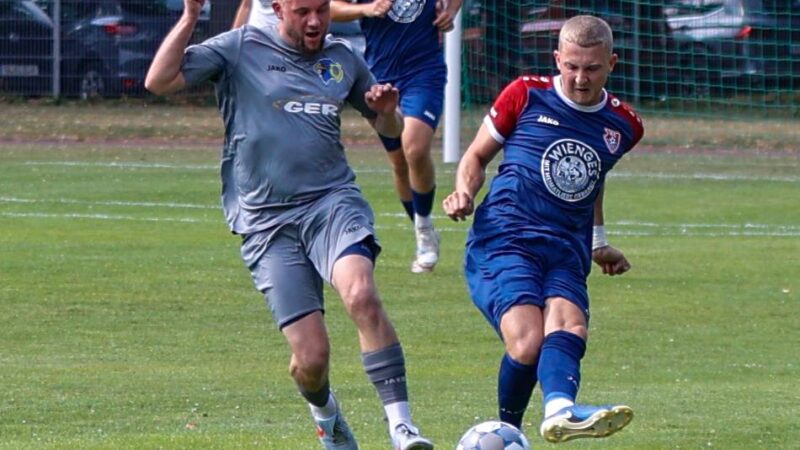 Ungefährdeter Auswärtssieg: 3:0 zum Start in die Pflichtspiele – KFC knackt Rosellens Abwehrbollwerk