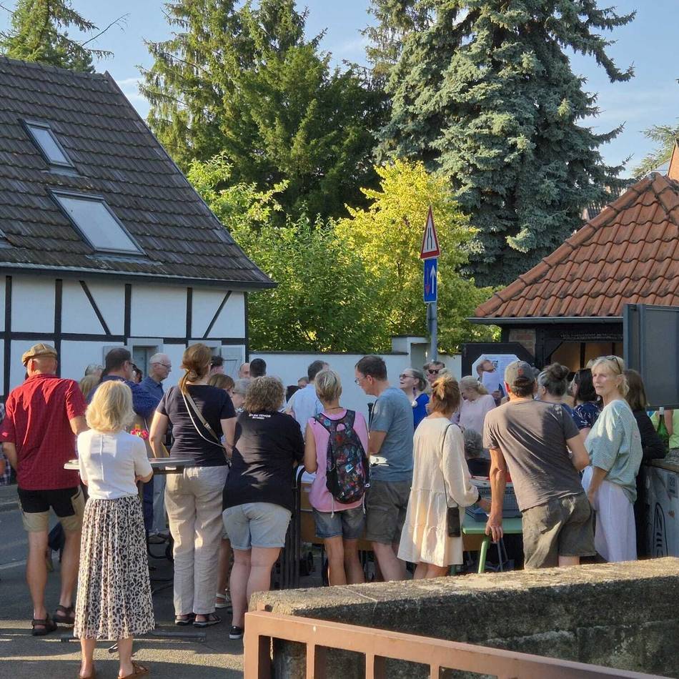 Kultur in den Stadtteilen: Urdenbachs Spritzenhaus: Wie ein 15-Quadratmeter-Kleinod zum Kulturtreff wird