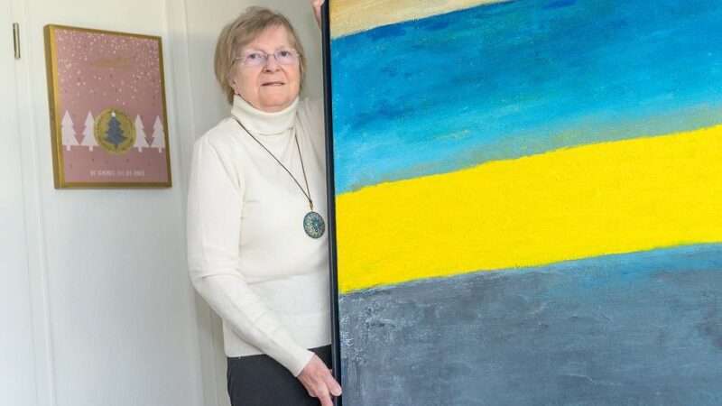 Künstlerin Helga Gendriesch will nicht aufhören: Warum eine 89-jährige Dormagenerin noch einmal in Venedig ihre Bilder ausstellen will
