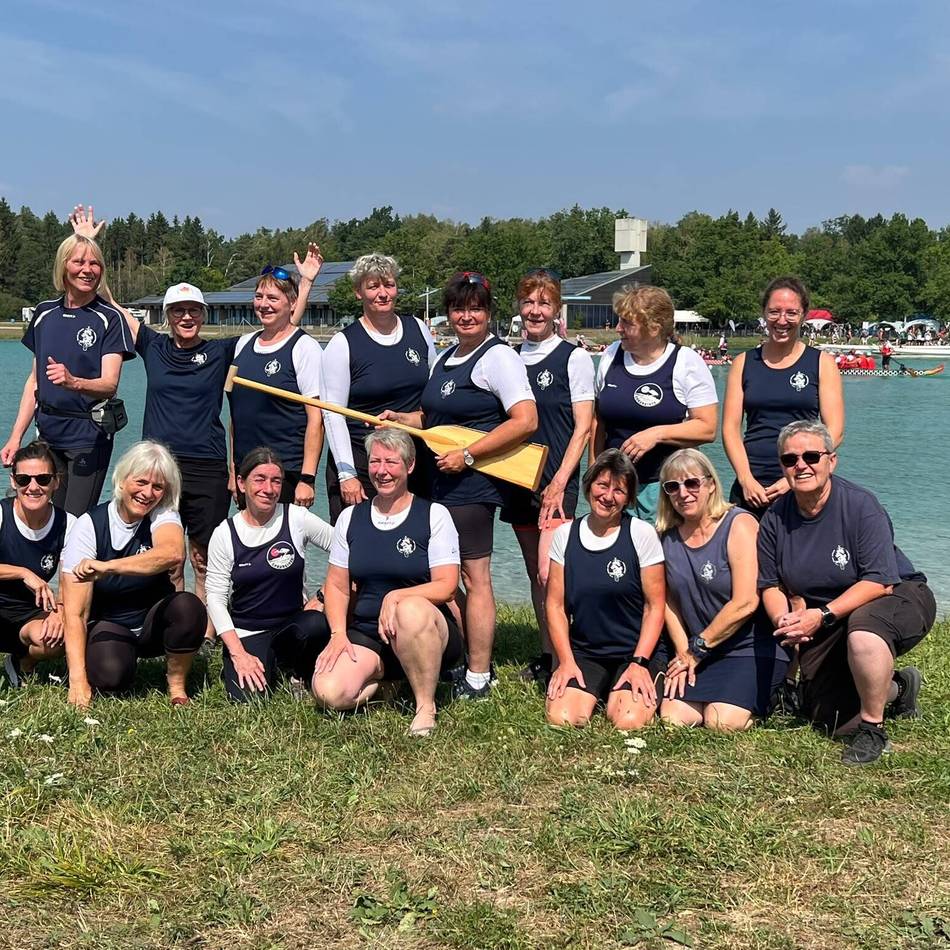 Erfolgreiche Sporter in Radevormwalds Nachbarstadt: Wuppertaler Team feiert dritten Platz bei Drachenboot-DM