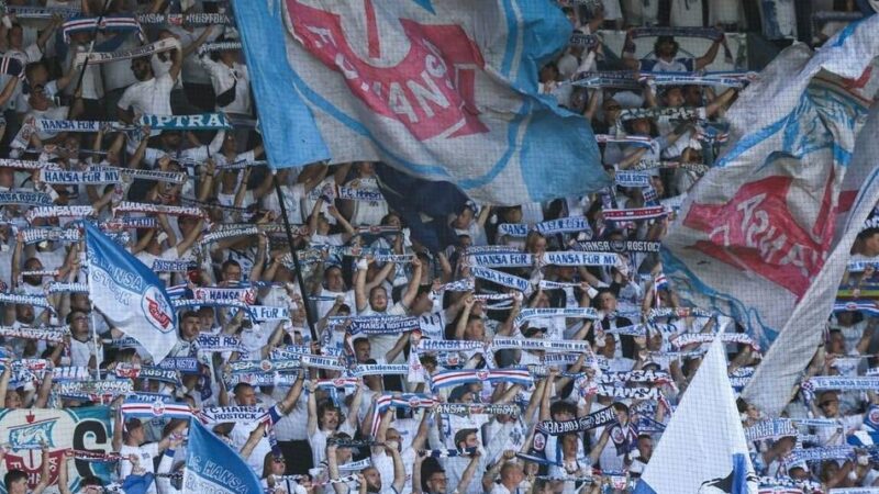 Tragischer Vorfall im Ostseestadion: Fan stirbt nach Test zwischen Hansa und Gladbach