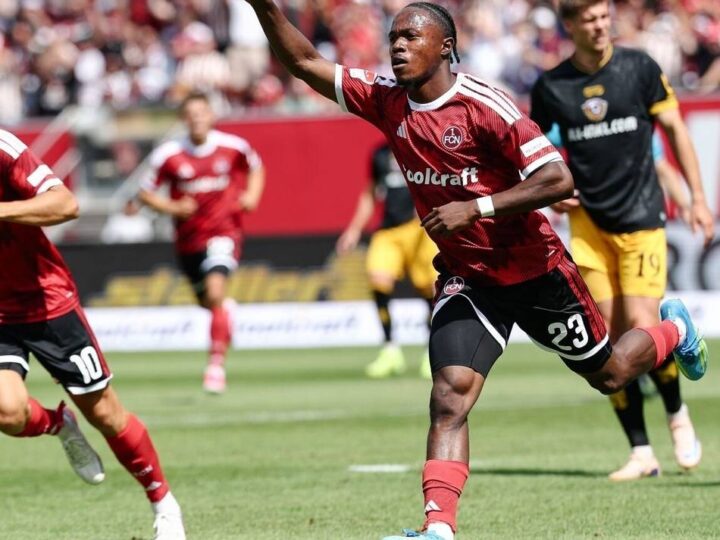 2. Bundesliga kompakt: Zomas Dreierpack hievt Nürnberg auf Platz zwei – St. Pauli verpasst Heimsieg