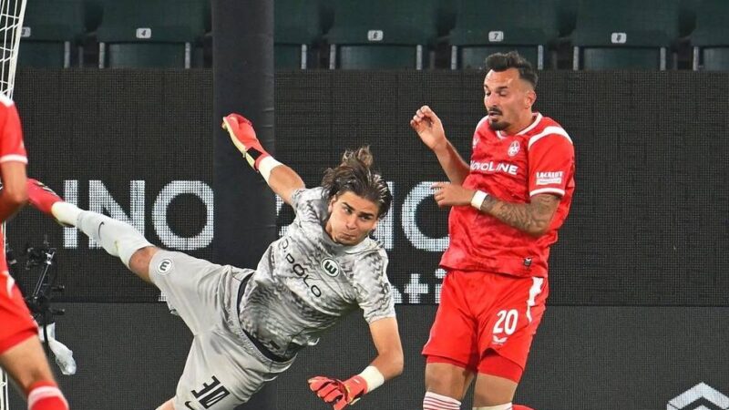 Nach Abstieg: Torlos gegen Kaiserslautern – Zweitliga-Stotterstart von Wolfsburg