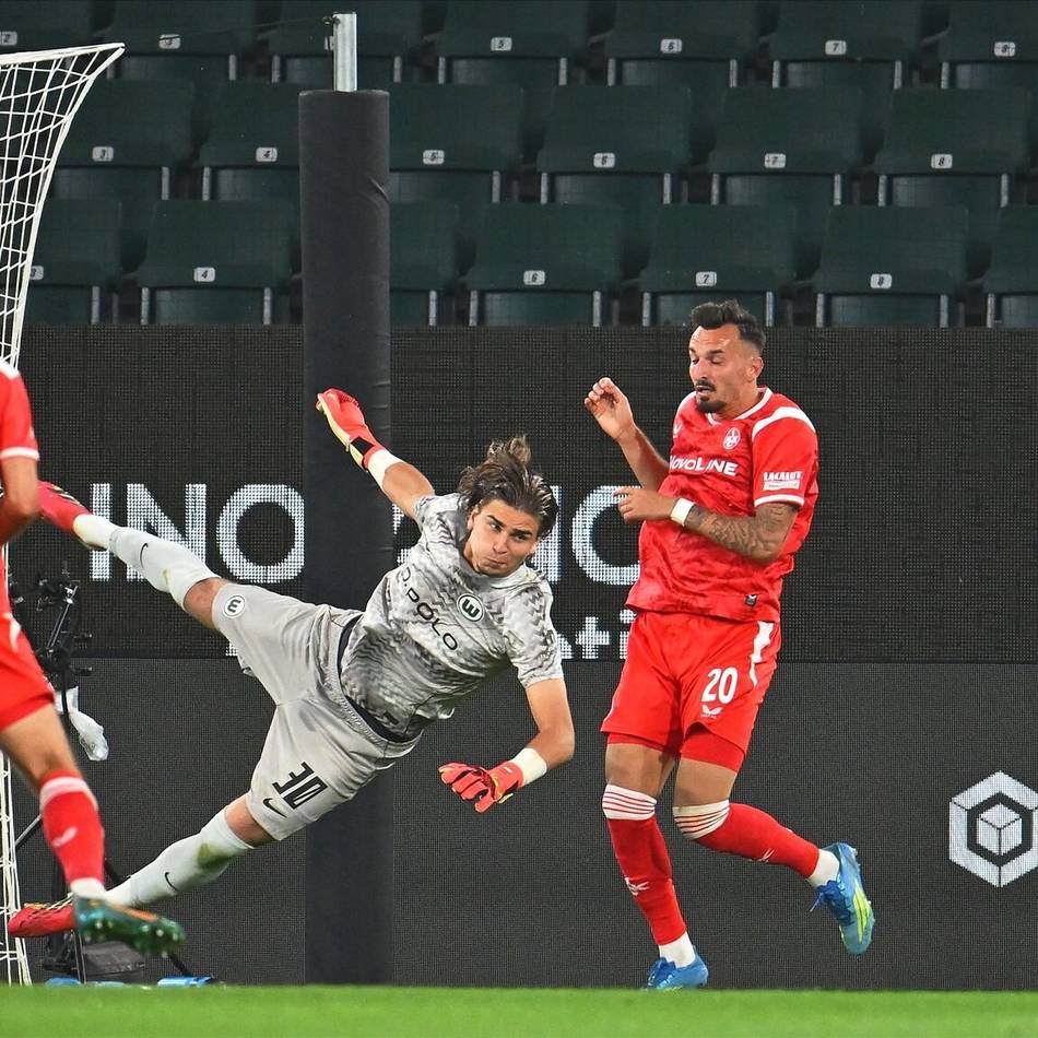 Nach Abstieg: Torlos gegen Kaiserslautern – Zweitliga-Stotterstart von Wolfsburg