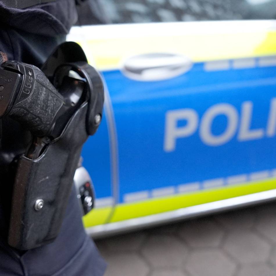 Von Nachbarn verfolgt: Motorrad-Diebe in Grevenbroich lassen Beute zurück