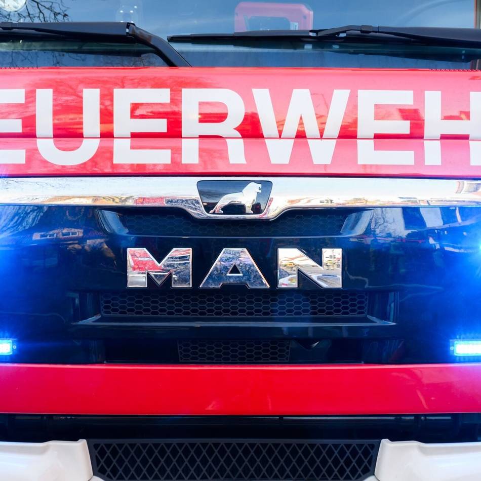 Gefährliche Trockenheit: Feuerwehr löscht zwei Waldbrände in Hüthum