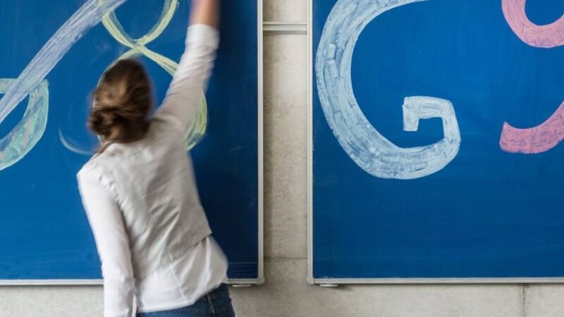 G9-Wechsel in Mönchengladbach: Wie sich die Abi-Lücke auf Ausbildungsbetriebe und die Hochschule auswirkt
