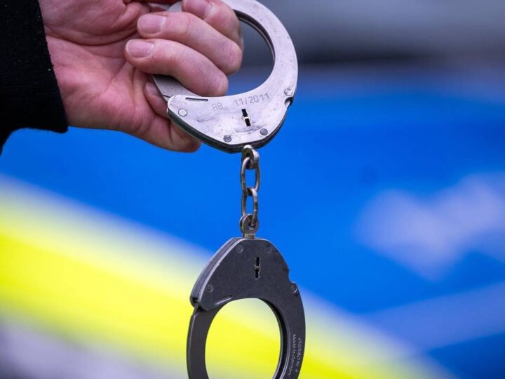 Festnahme am Airport Weeze: Wegen Trunkenheit gesucht – fliegen durfte der Straftäter trotzdem