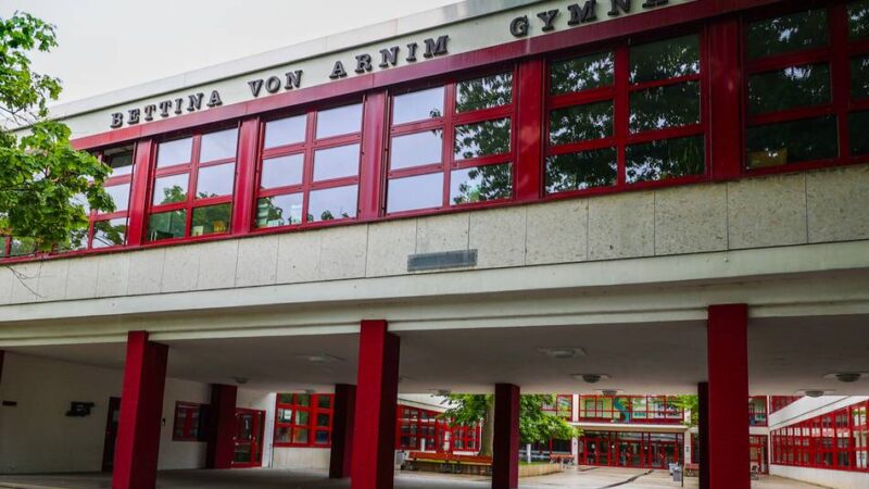 Bettina-von-Arnim-Gymnasium Dormagen: Wenn sich im Klassenzimmer die Hitze staut – CDU wirft Stadt Tatenlosigkeit vor