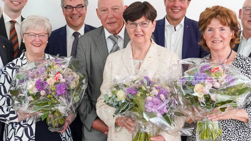 Caritasverband für die Region Kempen-Viersen: Caritas ehrt drei langjährige Ehrenamtliche