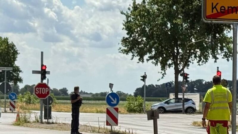 Unfall in Kempen: Rollerfahrer gerät auf Ölspur ins Rutschen