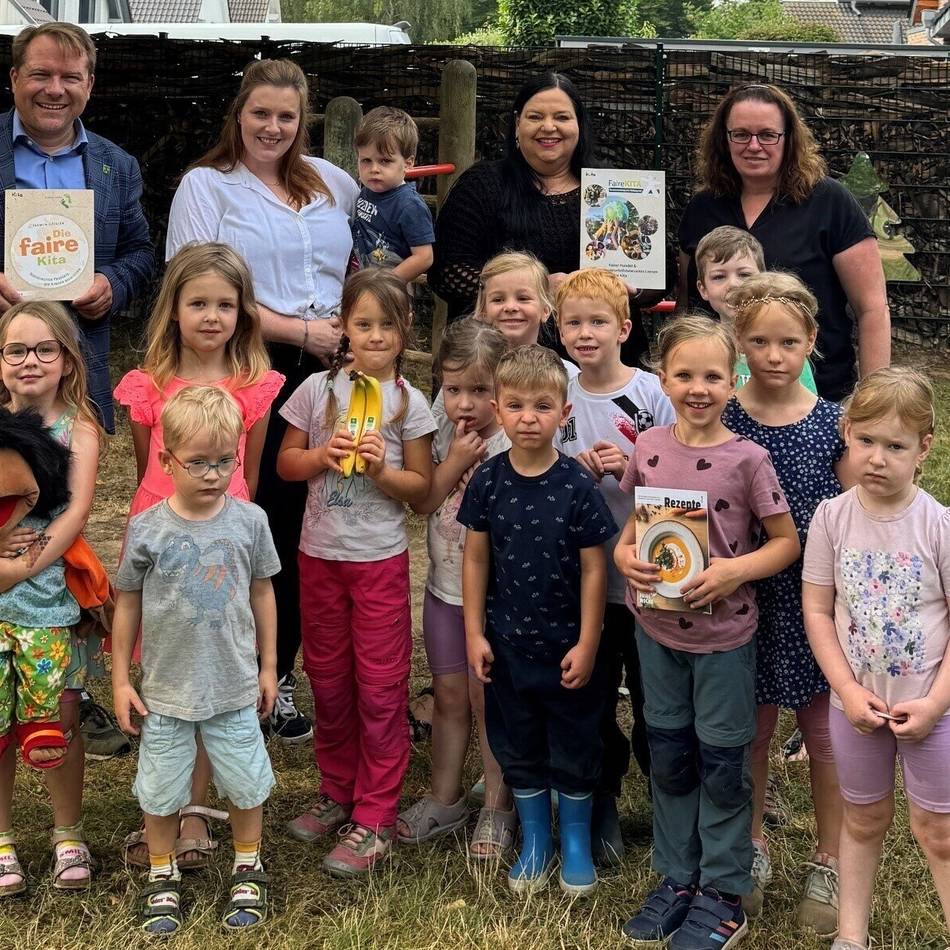 Kinderbetreuung in Rommerskirchen: Kita „Pusteblume“ erneut mit Faitrade-Label ausgezeichnet